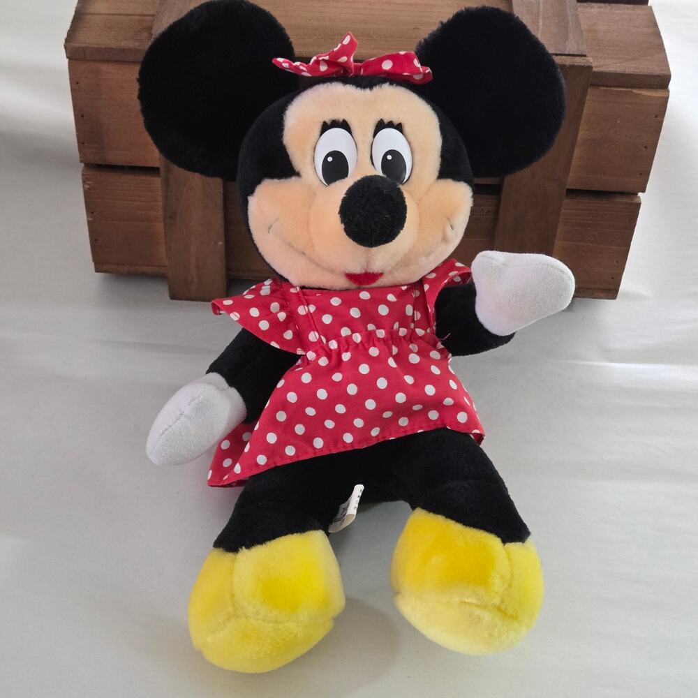 Vintage Disneyland Disney World Minnie Mouse Plush Doll Made in Korea 12.5"